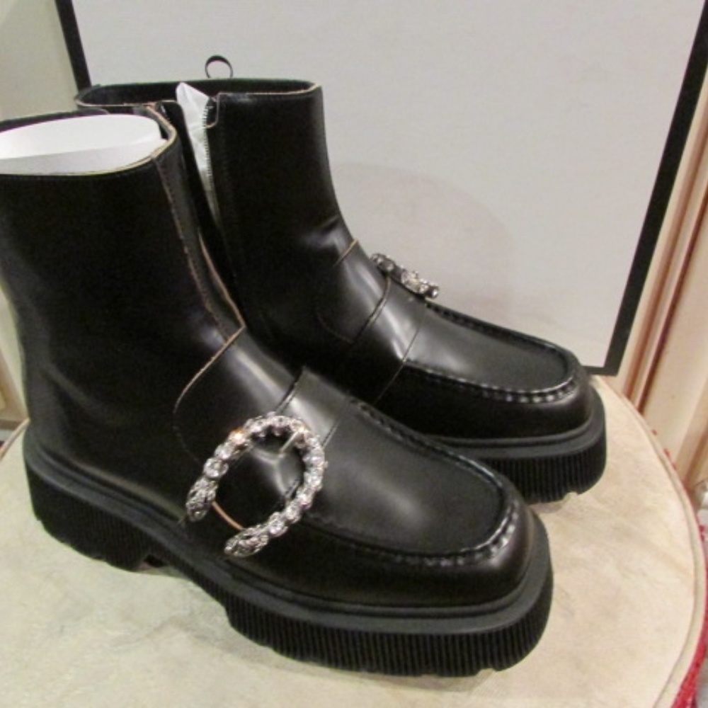 Gucci women's above ankle leather zipper platform boots Sz 39.5